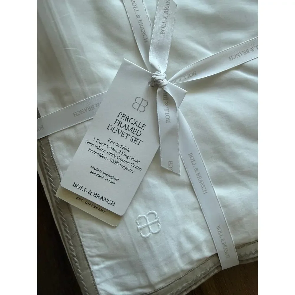 New Boll & Branch Luxury Framed Percale Queen Duvet Set White & Oak